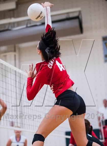 Thumbnail 3 in Poudre vs. Grand Junction Central (Smoky Hill Buff Classic) photogallery.