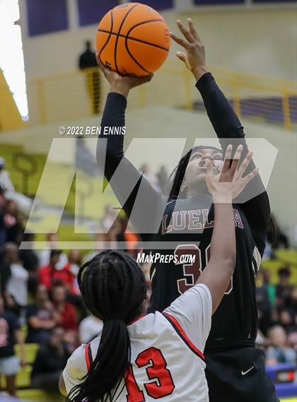 Thumbnail 1 in Luella vs Balwin (GHSA 4A State Playoff - Quarterfinals) photogallery.