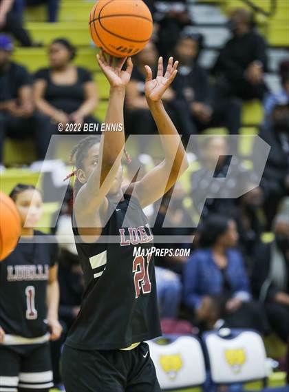 Thumbnail 2 in Luella vs Balwin (GHSA 4A State Playoff - Quarterfinals) photogallery.