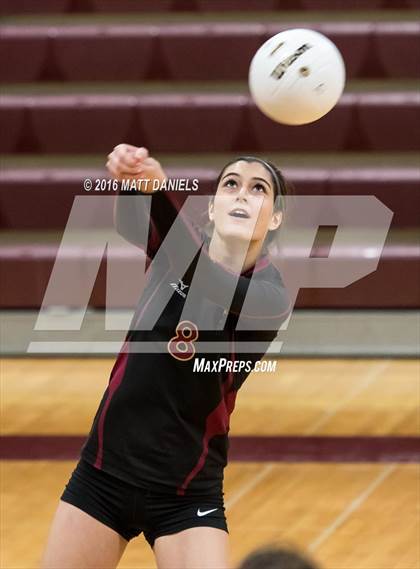 Thumbnail 1 in Erie vs. Ponderosa (CHSAA 4A Region 3) photogallery.