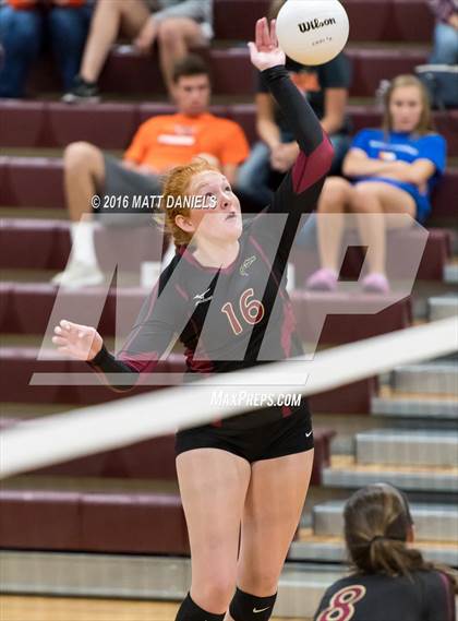 Thumbnail 3 in Erie vs. Ponderosa (CHSAA 4A Region 3) photogallery.