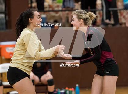 Thumbnail 1 in Erie vs. Ponderosa (CHSAA 4A Region 3) photogallery.