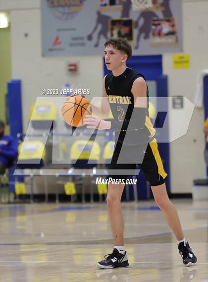 Thumbnail 2 in Central vs. Riverview Sarasota (Wally Keller Classic) photogallery.