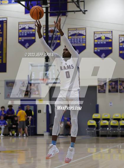 Thumbnail 3 in Central vs. Riverview Sarasota (Wally Keller Classic) photogallery.