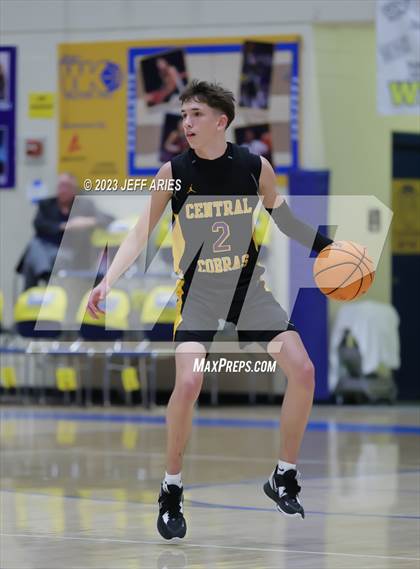 Thumbnail 1 in Central vs. Riverview Sarasota (Wally Keller Classic) photogallery.
