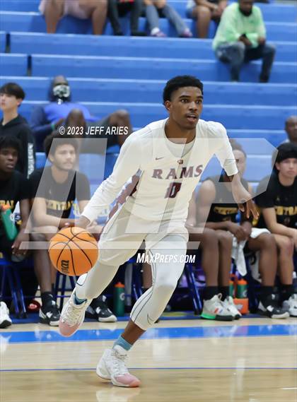 Thumbnail 1 in Central vs. Riverview Sarasota (Wally Keller Classic) photogallery.