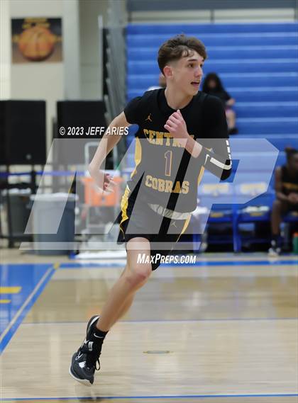 Thumbnail 1 in Central vs. Riverview Sarasota (Wally Keller Classic) photogallery.