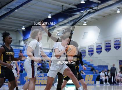 Thumbnail 3 in Central vs. Riverview Sarasota (Wally Keller Classic) photogallery.