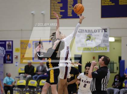 Thumbnail 2 in Central vs. Riverview Sarasota (Wally Keller Classic) photogallery.