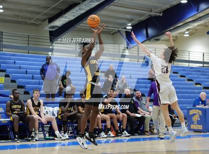 Thumbnail 3 in Central vs. Riverview Sarasota (Wally Keller Classic) photogallery.