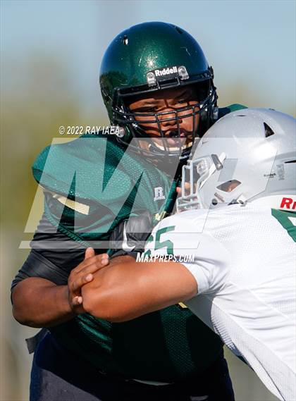 Thumbnail 2 in De La Salle @ Monterey Trail photogallery.
