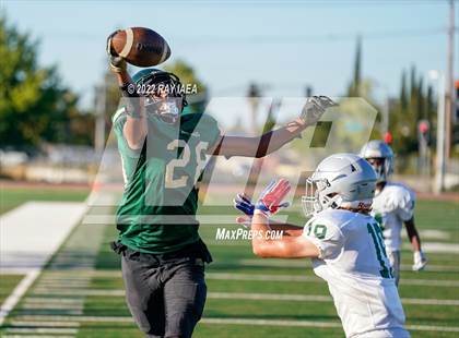 Thumbnail 3 in De La Salle @ Monterey Trail photogallery.