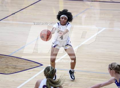 Thumbnail 2 in Grain Valley @ Blue Springs (MSHSAA District Playoff) photogallery.