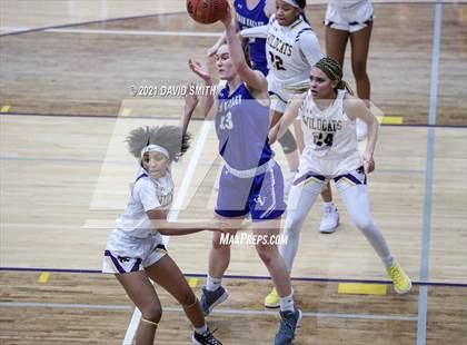 Thumbnail 2 in Grain Valley @ Blue Springs (MSHSAA District Playoff) photogallery.