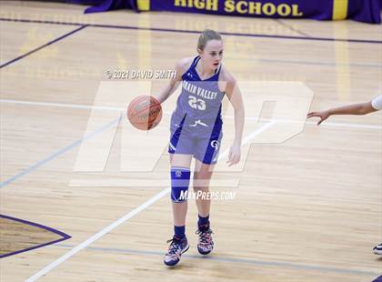 Thumbnail 1 in Grain Valley @ Blue Springs (MSHSAA District Playoff) photogallery.