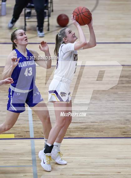 Thumbnail 3 in Grain Valley @ Blue Springs (MSHSAA District Playoff) photogallery.