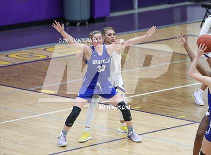 Thumbnail 3 in Grain Valley @ Blue Springs (MSHSAA District Playoff) photogallery.