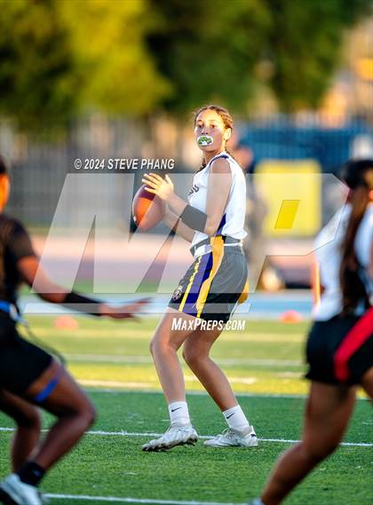 Thumbnail 3 in Armijo @ Burbank photogallery.