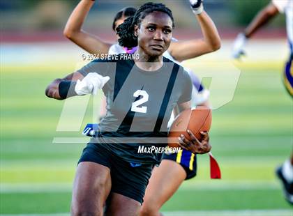 Thumbnail 2 in Armijo @ Burbank photogallery.