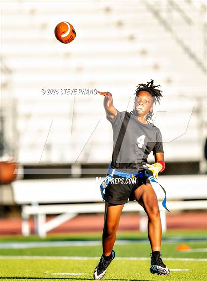 Thumbnail 3 in Armijo @ Burbank photogallery.