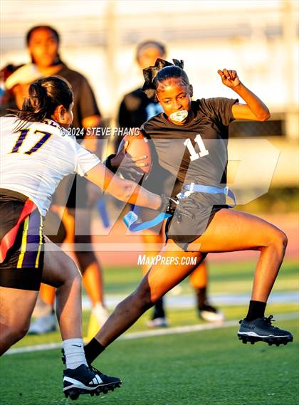 Thumbnail 2 in Armijo @ Burbank photogallery.