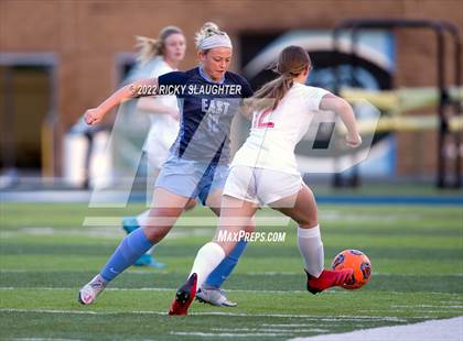 Thumbnail 2 in Alton @ Belleville East photogallery.