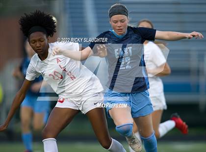 Thumbnail 1 in Alton @ Belleville East photogallery.