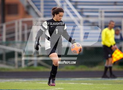 Thumbnail 1 in Alton @ Belleville East photogallery.
