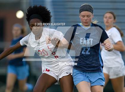 Thumbnail 3 in Alton @ Belleville East photogallery.