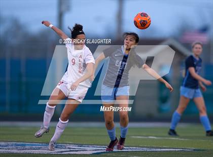 Thumbnail 3 in Alton @ Belleville East photogallery.