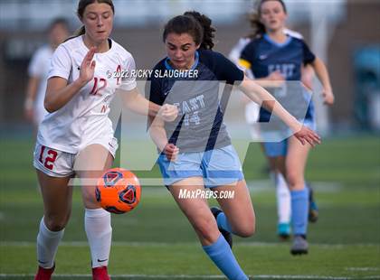 Thumbnail 2 in Alton @ Belleville East photogallery.
