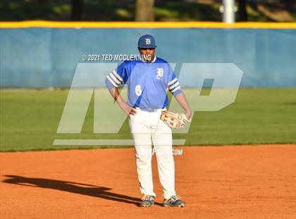 Thumbnail 2 in Mayflower vs Dewitt (AAA 3A Regional 3 First Round) photogallery.