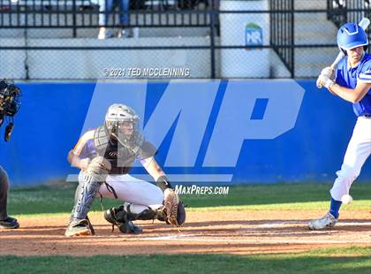 Thumbnail 1 in Mayflower vs Dewitt (AAA 3A Regional 3 First Round) photogallery.