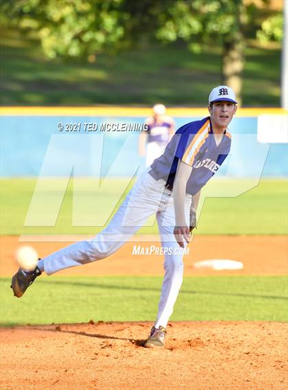 Thumbnail 2 in Mayflower vs Dewitt (AAA 3A Regional 3 First Round) photogallery.