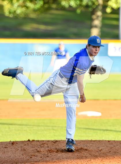 Thumbnail 1 in Mayflower vs Dewitt (AAA 3A Regional 3 First Round) photogallery.