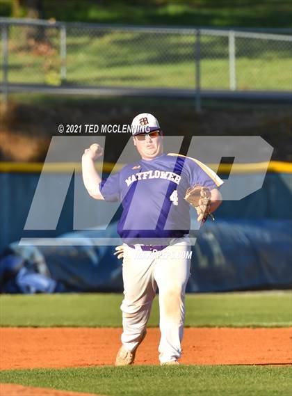 Thumbnail 2 in Mayflower vs Dewitt (AAA 3A Regional 3 First Round) photogallery.