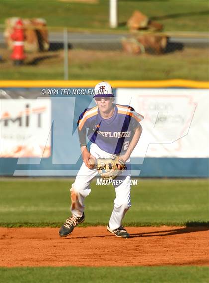 Thumbnail 1 in Mayflower vs Dewitt (AAA 3A Regional 3 First Round) photogallery.