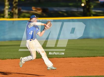 Thumbnail 2 in Mayflower vs Dewitt (AAA 3A Regional 3 First Round) photogallery.