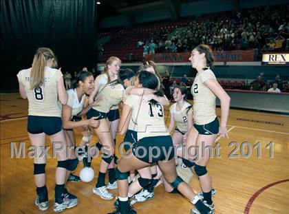 Thumbnail 1 in Providence vs. Hoggard (NCHSAA 4A Final) photogallery.