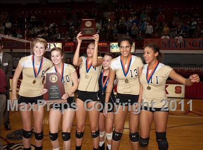 Thumbnail 3 in Providence vs. Hoggard (NCHSAA 4A Final) photogallery.