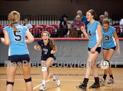 Thumbnail 2 in Providence vs. Hoggard (NCHSAA 4A Final) photogallery.