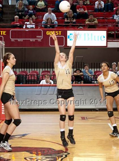 Thumbnail 2 in Providence vs. Hoggard (NCHSAA 4A Final) photogallery.