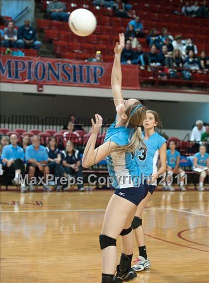 Thumbnail 1 in Providence vs. Hoggard (NCHSAA 4A Final) photogallery.