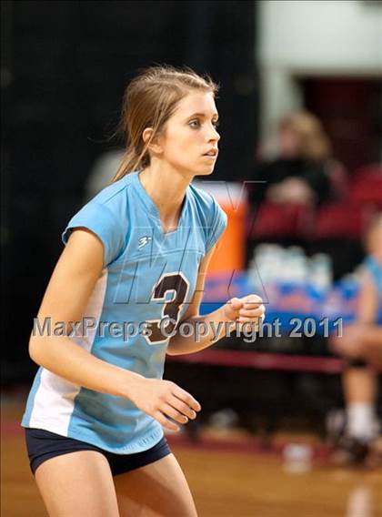 Thumbnail 2 in Providence vs. Hoggard (NCHSAA 4A Final) photogallery.