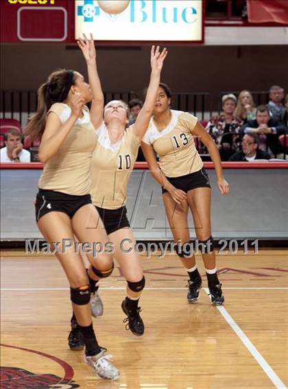 Thumbnail 3 in Providence vs. Hoggard (NCHSAA 4A Final) photogallery.