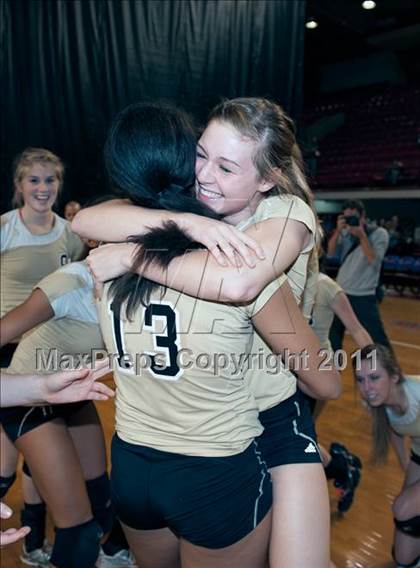 Thumbnail 2 in Providence vs. Hoggard (NCHSAA 4A Final) photogallery.