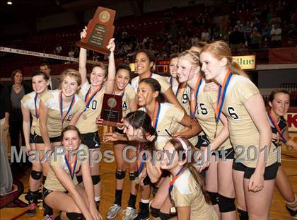 Thumbnail 3 in Providence vs. Hoggard (NCHSAA 4A Final) photogallery.