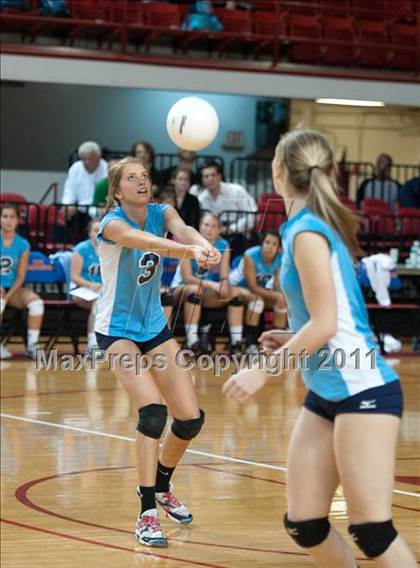 Thumbnail 3 in Providence vs. Hoggard (NCHSAA 4A Final) photogallery.