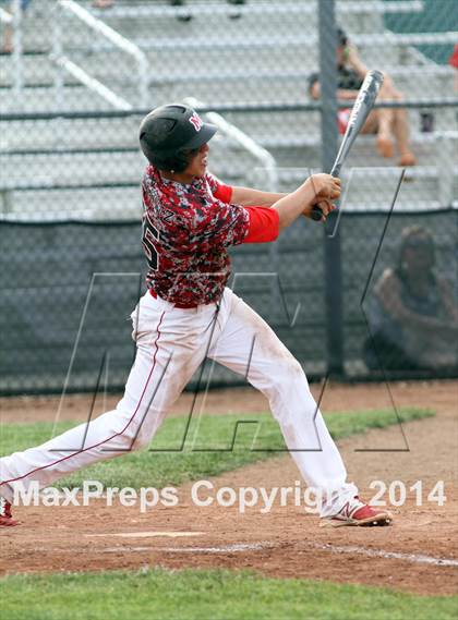 Thumbnail 3 in Hutchinson @ Maize (KSHSAA 6A Regional Playoff) photogallery.