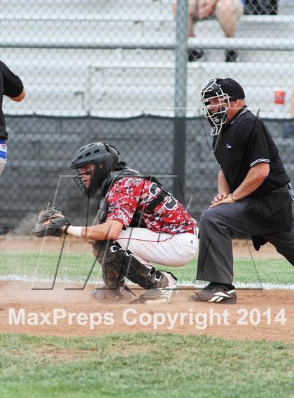 Thumbnail 2 in Hutchinson @ Maize (KSHSAA 6A Regional Playoff) photogallery.